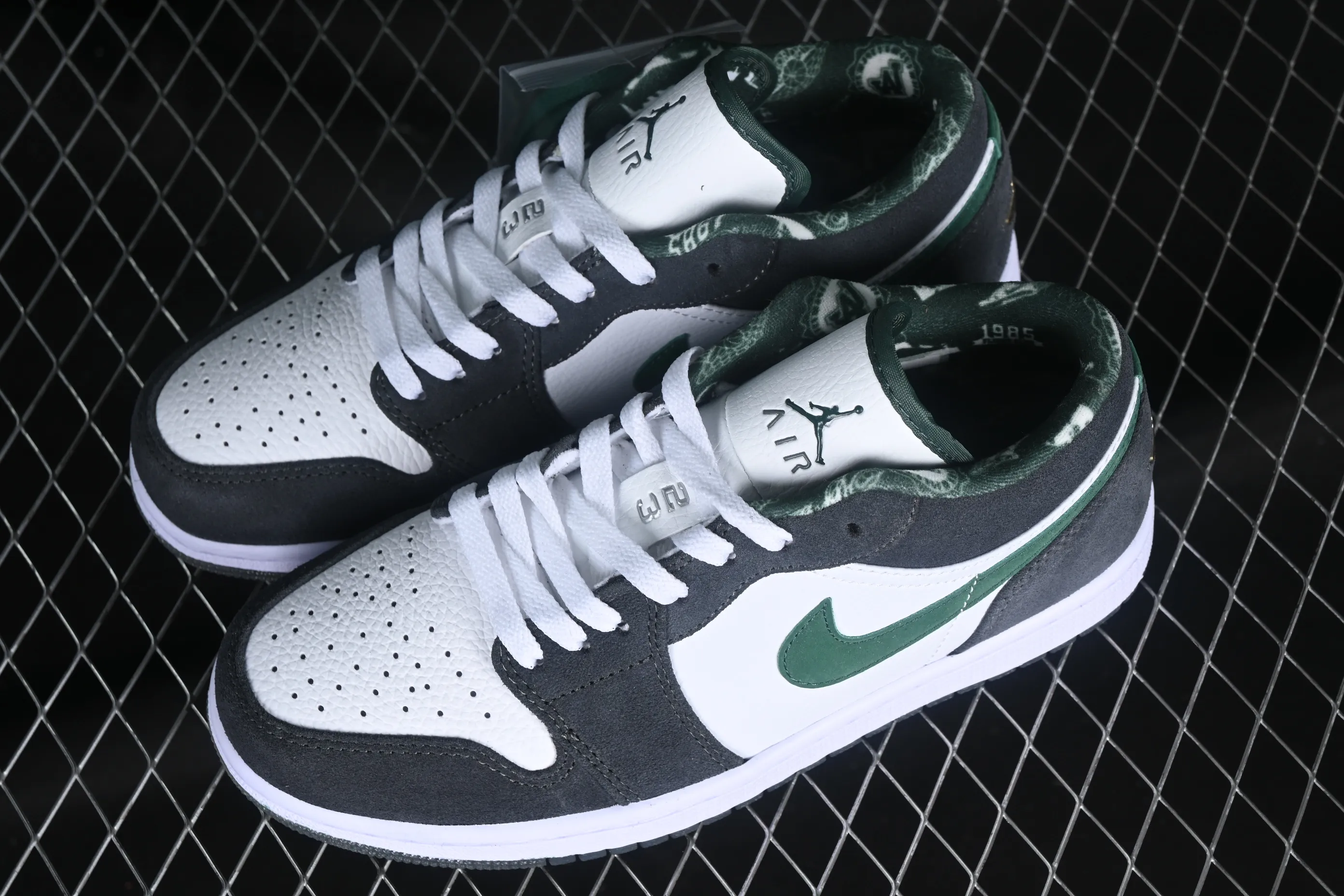All categories Air Jordan Jordan series basketball shoes Air Jordan 1 Low Z version Air Jordan 1 Low AJ1 Joe 1 low-top cultural and leisure sports sneakers 309192-131